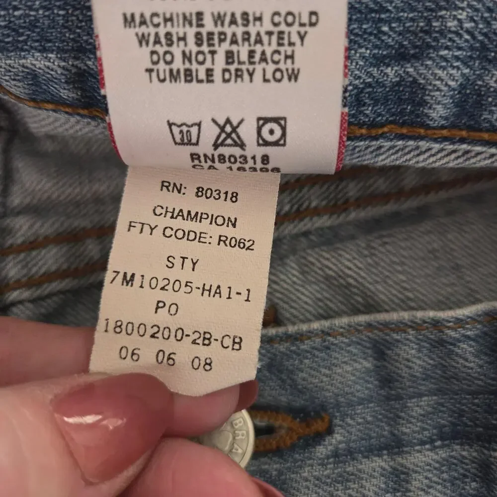 Lucky Brand Dungarees Sz 34 Short Classic Fit Distressed Light Blue Denim Jeans